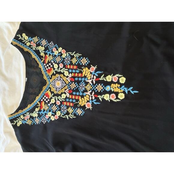 Boho Embroidered Black Tunic Top | Pit To Pit 27” | XL-XXL - Picture 3 of 6